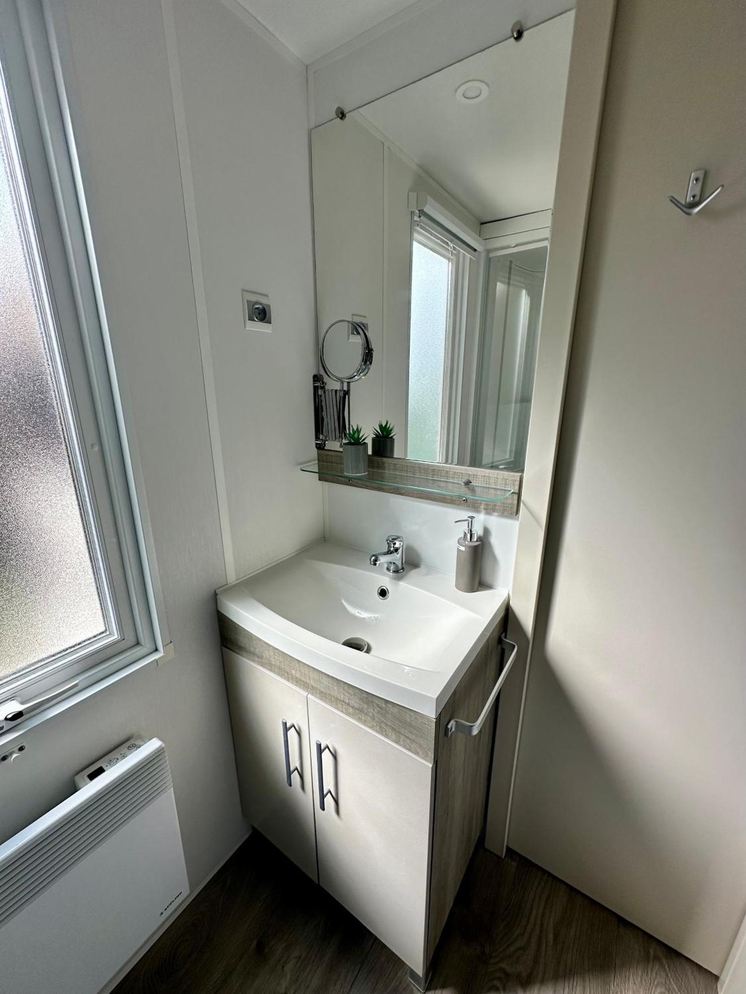 Mobil Home Happiness33 Dans Camping 5 Etoiles Acces Direct Plage Vendays Montalivet Buitenkant foto
